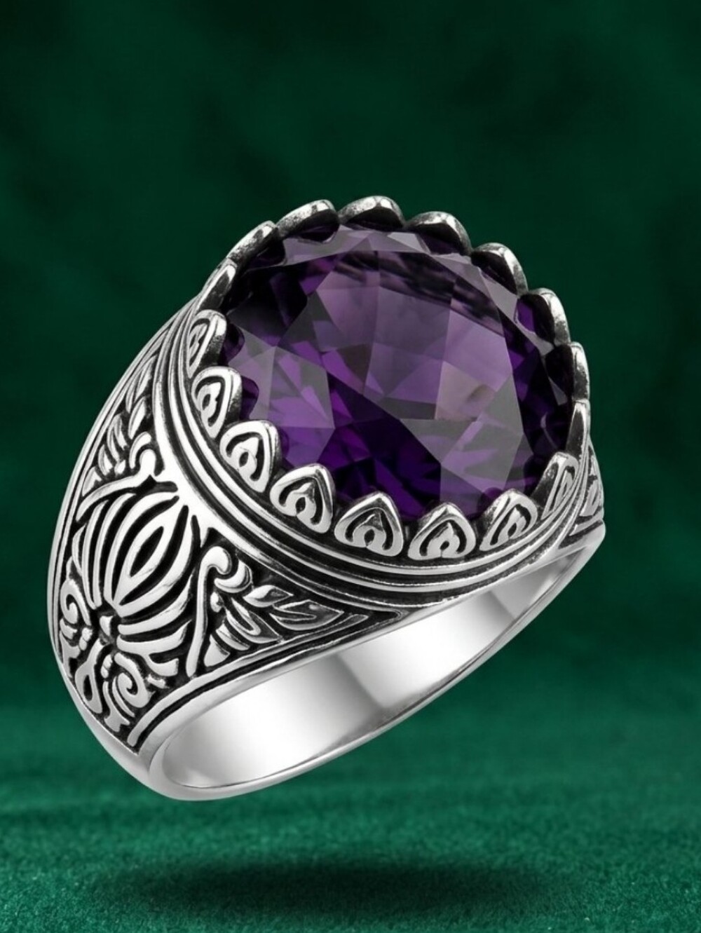 Sterling Silver Crown Statement Ring with Purple Faceted Stone Sz 9 Vintage Look